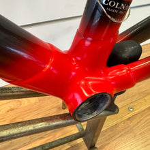 Carica l'immagine nel visualizzatore di Gallery, Colnago Extreme-C
