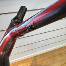 Carica l'immagine nel visualizzatore di Gallery, Colnago Extreme-C
