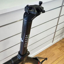 Carica l'immagine nel visualizzatore di Gallery, Colnago Extreme-C
