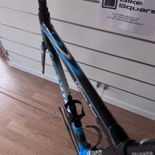 Carica l'immagine nel visualizzatore di Gallery, Colnago Extreme Power
