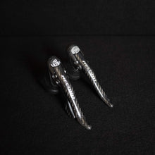 Carica l'immagine nel visualizzatore di Gallery, Campagnolo Record Titanium 10s
