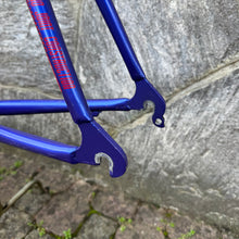 Carica l'immagine nel visualizzatore di Gallery, C4 Mix Carbon Fibre
