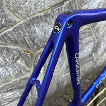 Carica l'immagine nel visualizzatore di Gallery, C4 Mix Carbon Fibre
