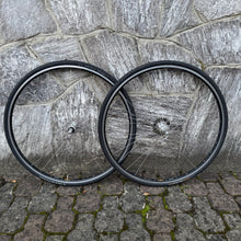 Load image into Gallery viewer, Ambrosio Excellence TQB - Campagnolo Record hubs
