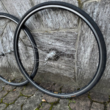 Load image into Gallery viewer, Ambrosio Excellence TQB - Campagnolo Record hubs

