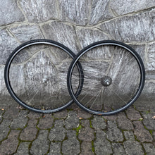 Load image into Gallery viewer, Ambrosio Excellence TQB - Campagnolo Record hubs
