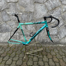 Load image into Gallery viewer, Bianchi SL3 AluCarbon
