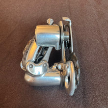 Load image into Gallery viewer, Campagnolo Record/Chorus
