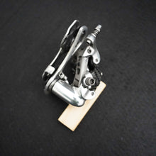 Carica l&#39;immagine nel visualizzatore di Gallery, Campagnolo Record Titanium
