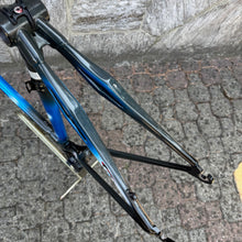 Load image into Gallery viewer, Colnago C40 HP
