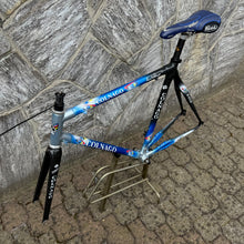 Carica l&#39;immagine nel visualizzatore di Gallery, Colnago C40 HP
