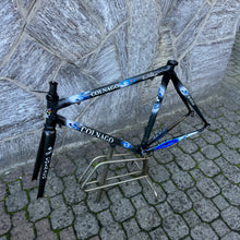 Carica l&#39;immagine nel visualizzatore di Gallery, Colnago C40
