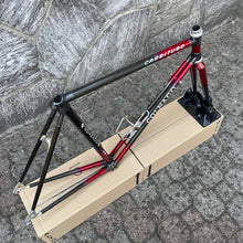 Load image into Gallery viewer, Colnago Carbitubo
