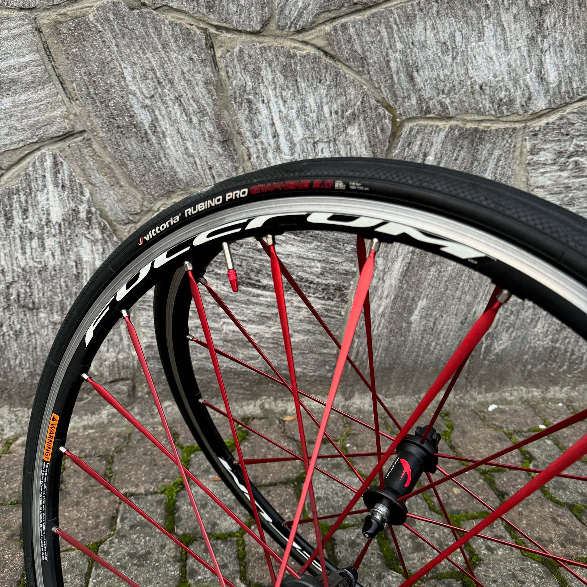 Fulcrum Racing Zero Competiizione Wheelset Shimano And SRAM Black/Red