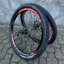 Load image into Gallery viewer, Fulcrum Red Metal 3

