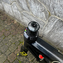 Load image into Gallery viewer, Scott CR1 Saunier Duval Team
