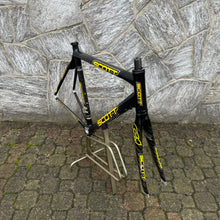 Load image into Gallery viewer, Scott CR1 Saunier Duval Team
