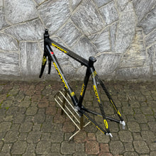 Load image into Gallery viewer, Scott CR1 Saunier Duval Team
