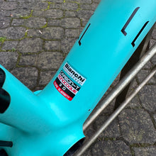 Load image into Gallery viewer, Bianchi Specialissima CV
