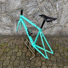 Load image into Gallery viewer, Bianchi Specialissima CV
