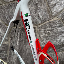 Load image into Gallery viewer, Bianchi Oltre Superleggera Reparto Corse
