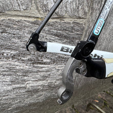 Load image into Gallery viewer, Bianchi Oltre Superleggera Reparto Corse
