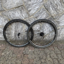 Carica l&#39;immagine nel visualizzatore di Gallery, Campagnolo Bora One 35
