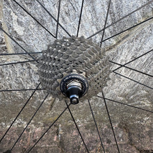 Carica l&#39;immagine nel visualizzatore di Gallery, Campagnolo Bora One 35
