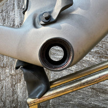 Load image into Gallery viewer, Trek Madone 9.8
