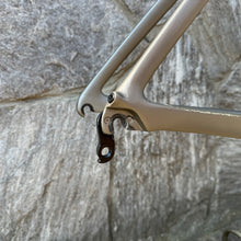 Load image into Gallery viewer, Trek Madone 9.8

