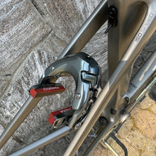 Load image into Gallery viewer, Trek Madone 9.8
