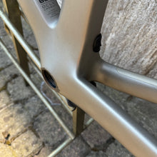Load image into Gallery viewer, Trek Madone 9.8
