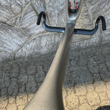 Load image into Gallery viewer, Trek Madone 9.8
