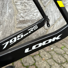 Carica l&#39;immagine nel visualizzatore di Gallery, Look 795 RS Light
