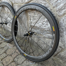 Carica l&#39;immagine nel visualizzatore di Gallery, Mavic Cosmic Carbon Ultimate
