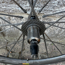 Carica l&#39;immagine nel visualizzatore di Gallery, Mavic Cosmic Carbon Ultimate
