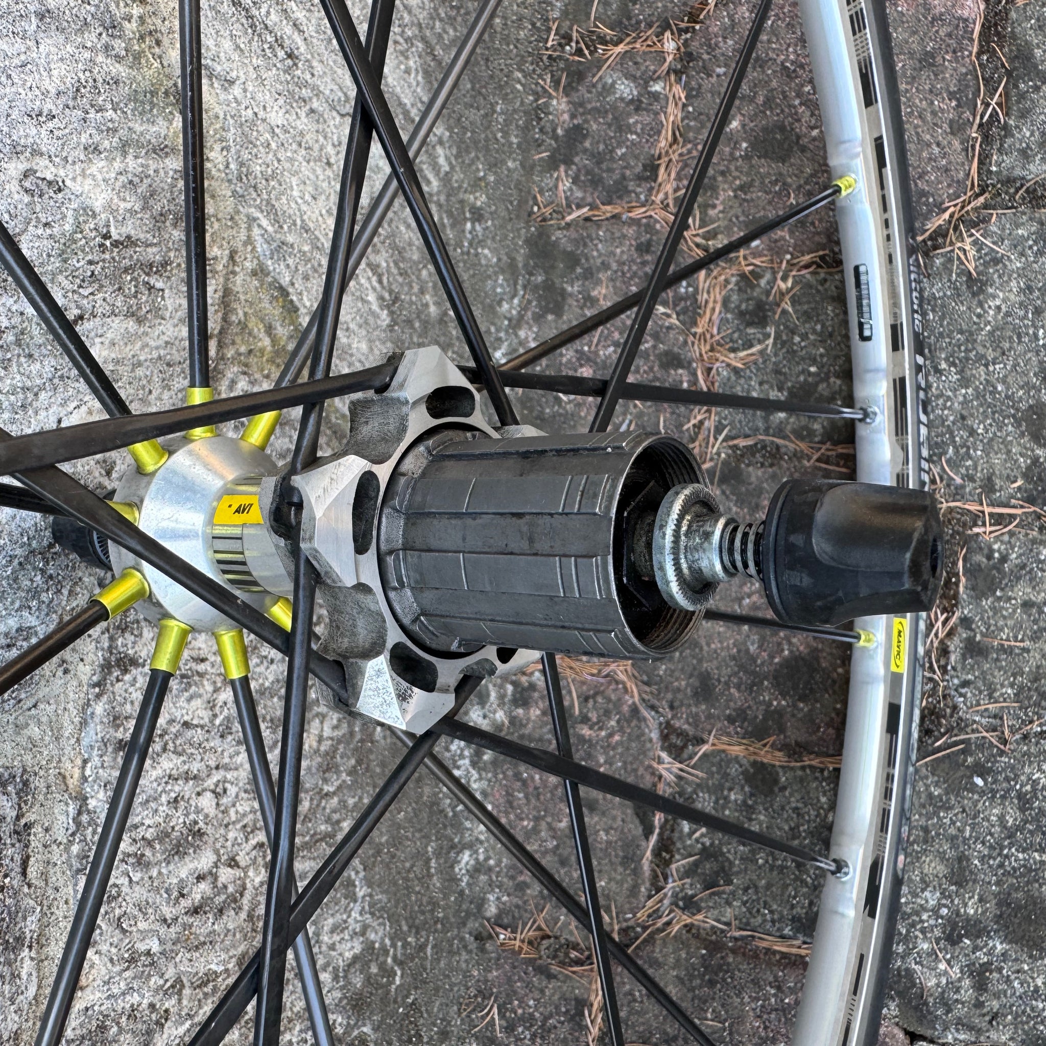Mavic Ksyrium R-SYS – Bike Square | Premium Cycling Components