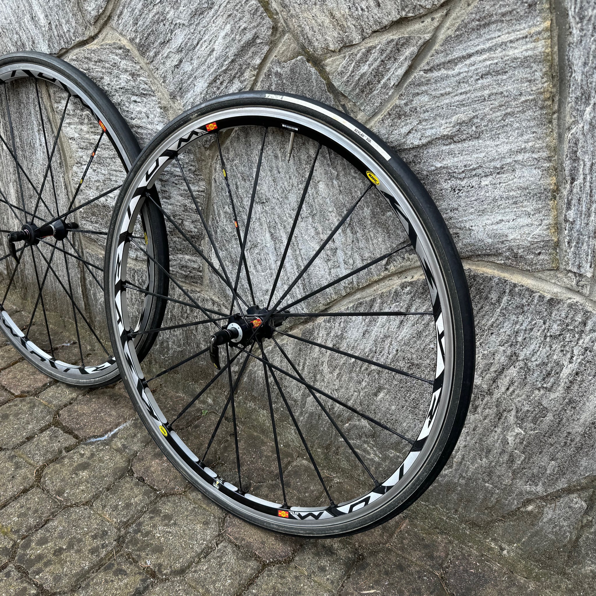 MAVIC KSYRIUM SSC クリンチャー　ジャンク Mavic Ksyrium SSC – Bike Square | Premium Cycling Components