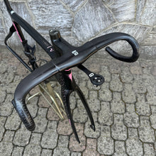 Load image into Gallery viewer, Pinarello Dogma F100 Limited Edition
