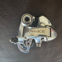 Carica l&#39;immagine nel visualizzatore di Gallery, Shimano Dura Ace 7700 Flight Deck
