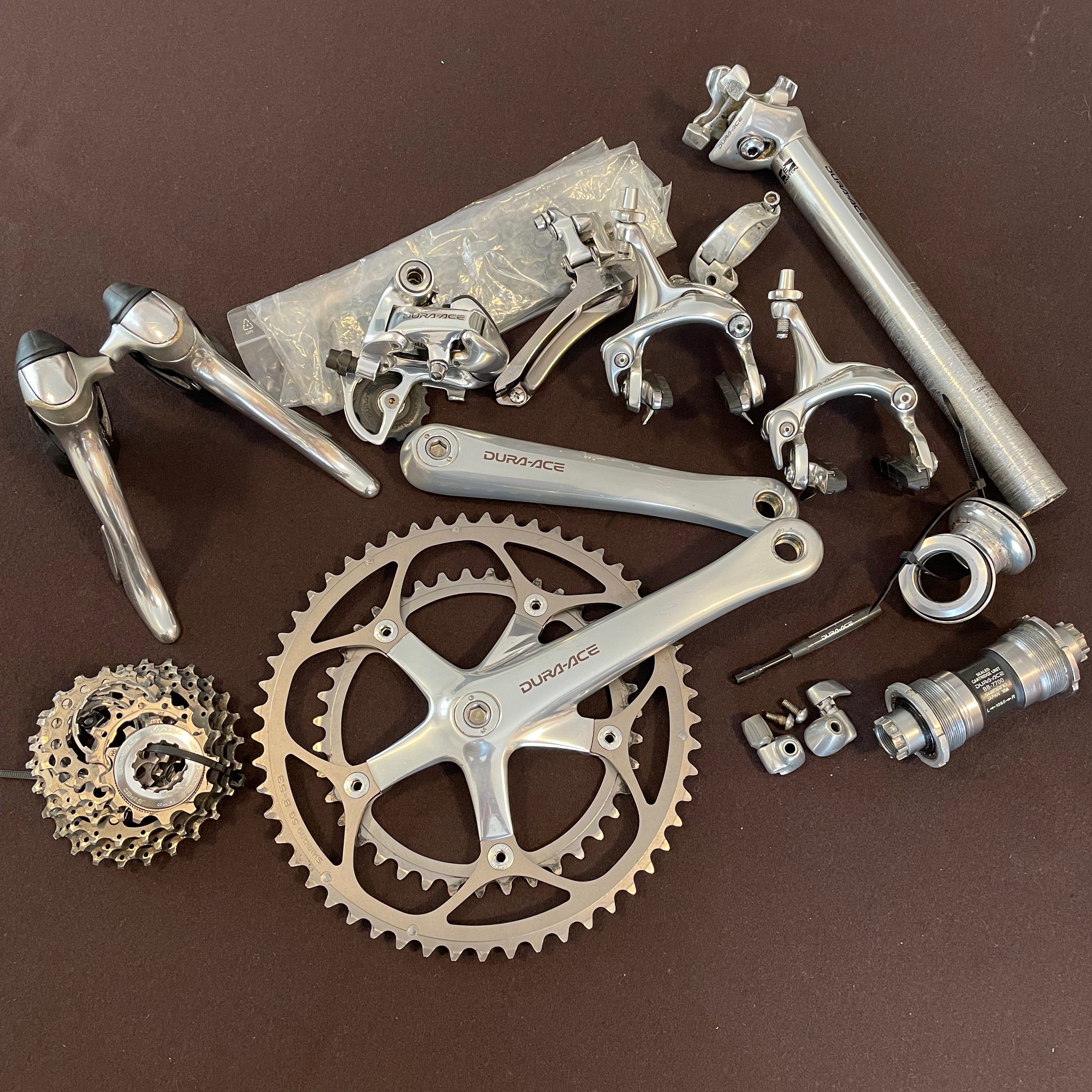 SHIMANO DURA-ACE 7700 9Sセット SHIMANO DURA ACE 7700 GROUPSET Components 9-Speed See Photos