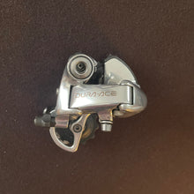 Load image into Gallery viewer, Shimano Dura Ace 7700
