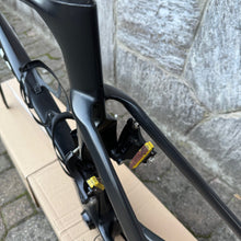Load image into Gallery viewer, Specialized S-Works Venge Vias
