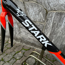 Carica l&#39;immagine nel visualizzatore di Gallery, Stark by Rozza
