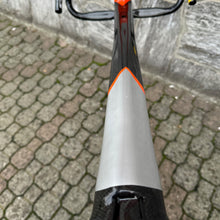 Carica l&#39;immagine nel visualizzatore di Gallery, Stark by Rozza

