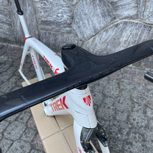 Load image into Gallery viewer, Trek Madone 9.9 RSL
