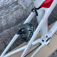 Load image into Gallery viewer, Trek Madone 9.9 RSL
