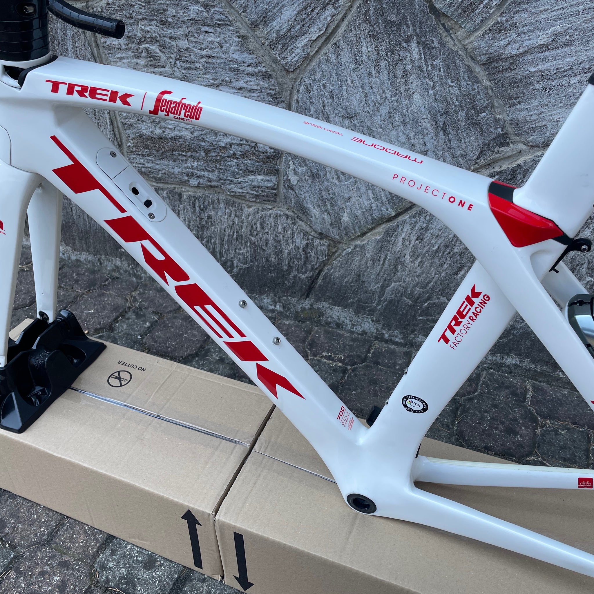 Trek Madone 9.9 RSL – Bike Square | Premium Cycling Components