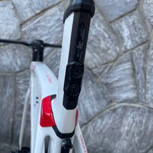 Load image into Gallery viewer, Trek Madone 9.9 RSL
