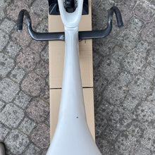 Load image into Gallery viewer, Trek Madone 9.9 RSL

